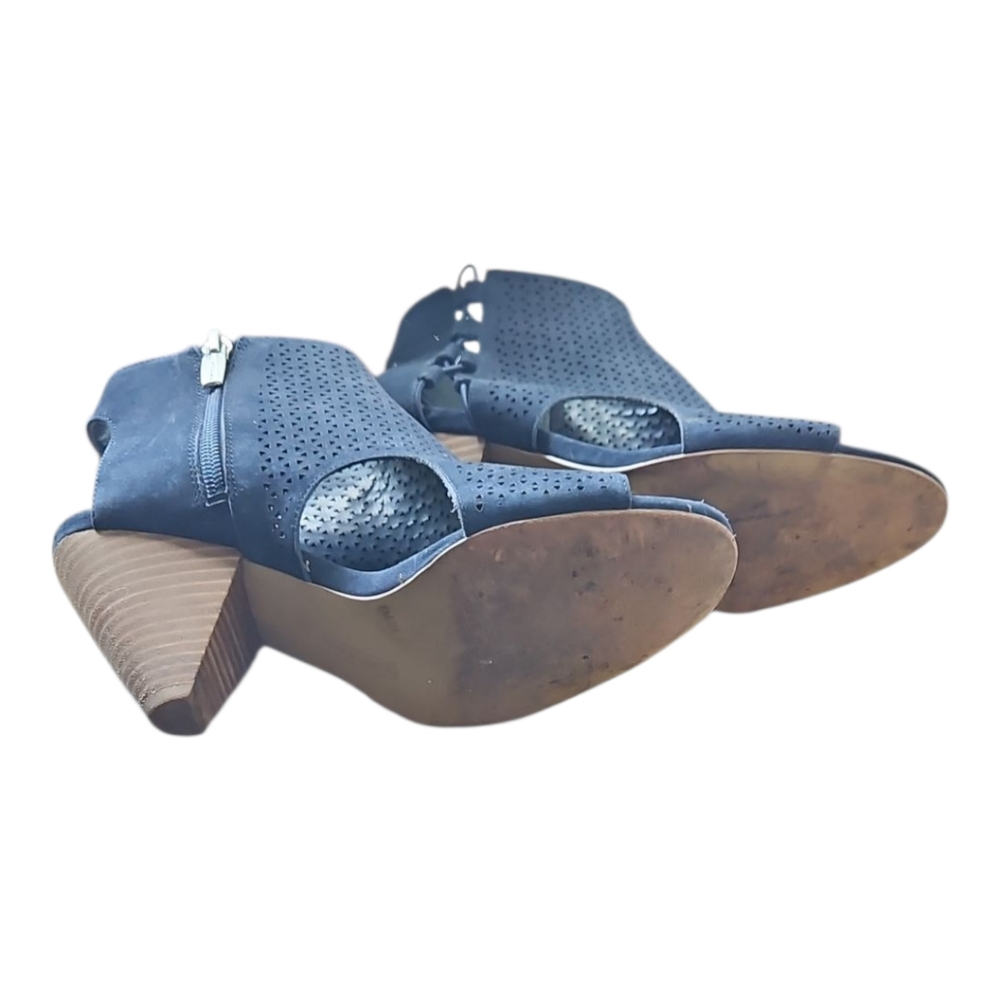 Vince Camuto Open Toe Sandle Bootie. Navy Suede. Womens 8 - Picture 5 of 6